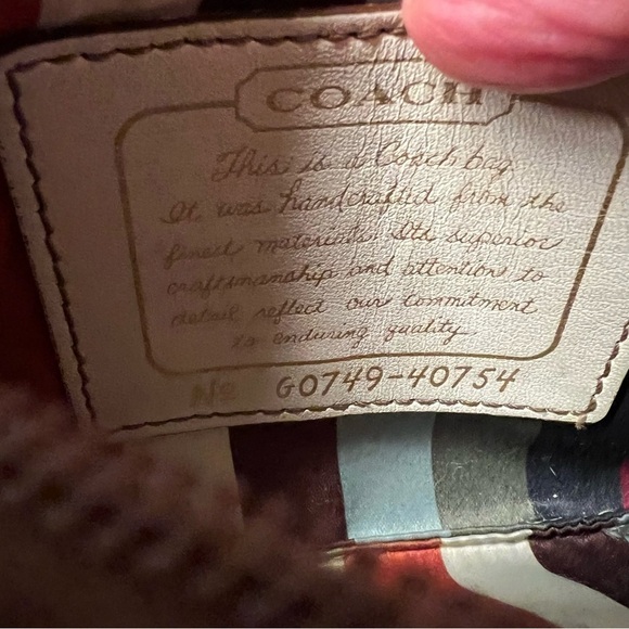 COACH 40028 Legacy Stripe Khaki & Champagne Tan Signature & Leather Wristlet - Picture 8 of 8